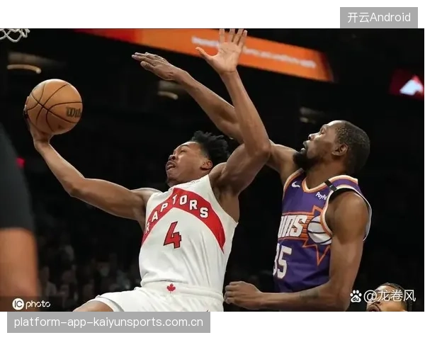 NBA猛龙外线连续回应,比分始终紧贴对手