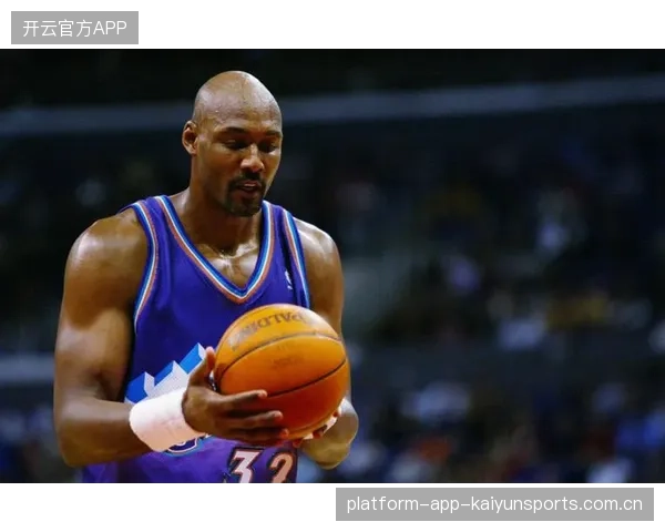 NBA历史上最震撼的暴砍——拉塞尔·威斯特的52分神话